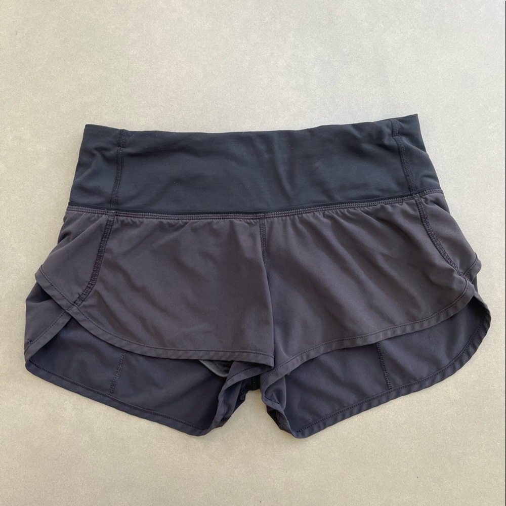 lululemon women’s speed shorts size 2 black